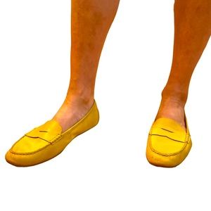 🥿Born Leather Yellow Driving Loafer: Size 9M